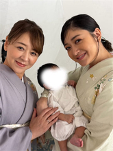 みちょぱの母・池田京子さん、着物姿の家族ショットが話題「めっちゃ若くてお美しい」
