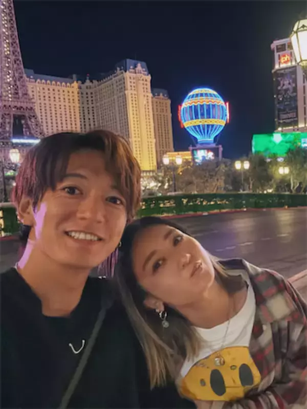 第1子妊娠中のみちょぱ、夫・大倉士門との"ラスベガス"2ショット披露「そっくり！」「可愛すぎ」