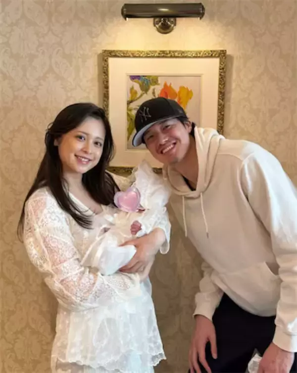 第一子出産の久慈暁子、退院後“夫からのサプライズ”に涙「こんな素敵な準備をしてくれていて」