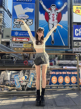 「えっぐいスタイル！」26歳アイドル、ミニスカ姿で"グリコポーズ"披露「AIと思う程の可愛さ」