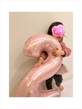 安めぐみ、次女が2歳の誕生日を迎えお祝いショット公開「我が家の癒しの存在の次女」