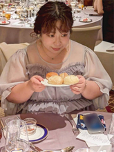 餅田コシヒカリ、結婚式でパンを爆食い「うますぎる」「おかわりたくさんしてしまった」