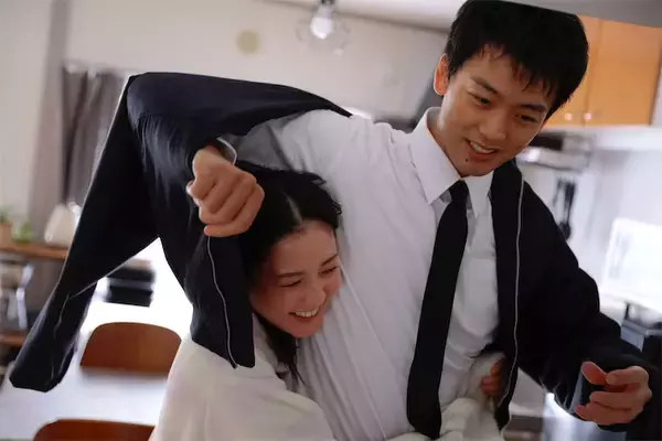 竹内涼真×井上真央『再会』にプロデューサーが込めた思い「幼なじみ特有の友情を思い出せれば」