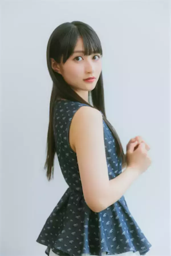 アップアップガールズ（２）兵頭美波、初グラビア挑戦の裏　バイト代1年分を“推し活”に注いだ熱狂ファン素顔