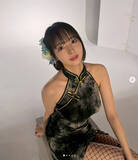 「“役満ボディ”岡田紗佳のチャイナドレス姿にファン悶絶「網は反則です」「スタイルがすごっ」」の画像1