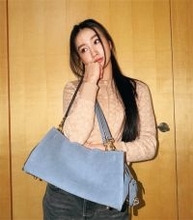 Koki,が洗練されたCOACHコーデを披露、大人の魅力が際立つ