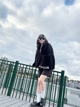 紅しょうが稲田、美脚全開の短パン私服ショットが話題「どこのJK!?」「美脚すぎ」