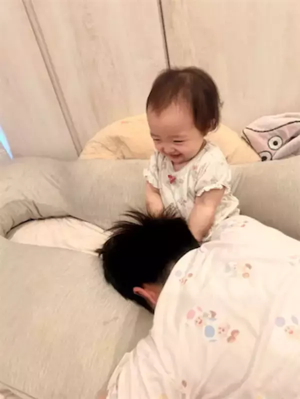 杉浦太陽、次女・夢空ちゃんの“イタズラ”姿を公開「コアにぃに、イタズラしてますw」