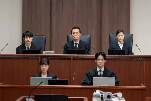 なぜ心に刺さる？『テミスの不確かな法廷』が描く“普通とは何か”と涙を呼ぶ演出の秘密