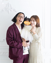 ゆってぃ&元グラドル妻、長女の‟1歳フォト”を撮影「最近は言葉っぽいものを少しずつ！」