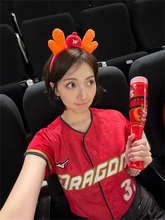 KARA 知英、台湾で始球式　メンバーとのユニフォーム姿に「似合ってる」「ほんとに可愛い！」
