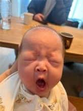 小林礼奈、次女の“あくびショット”に癒やしの声「きゃぁぁぁ～可愛い」