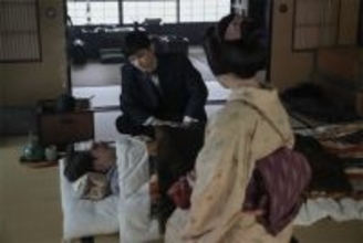 『ばけばけ』三之丞の“異変”に視聴者ざわつく、黙々と石を積む姿に「ツラすぎる」「心配」