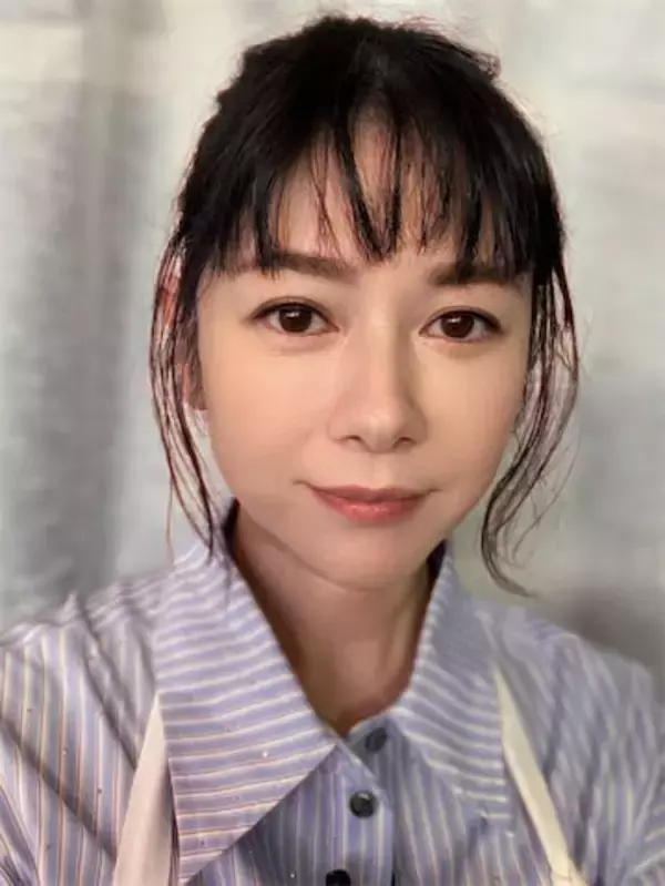真木よう子、切りすぎた前髪の自撮りに反響「めちゃくちゃ可愛い」「似合ってる」