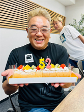 お見送り芸人しんいち、脳梗塞で休養中のサンド伊達みきおを祝福「元気な姿見れて安心」と反響