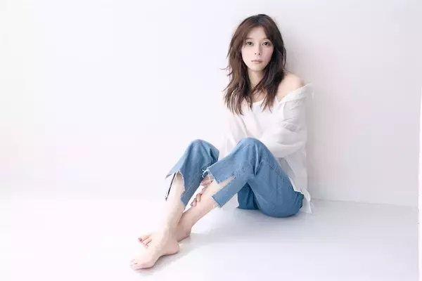 芳根京子の初カレンダーが発売決定「“今、皆さんに見てもらいたい私”をぎゅぎゅっと詰め込みました」