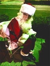 杏、可愛すぎる“白ひげサンタ”姿に反響「懐かしい」「大好きなドラマです」