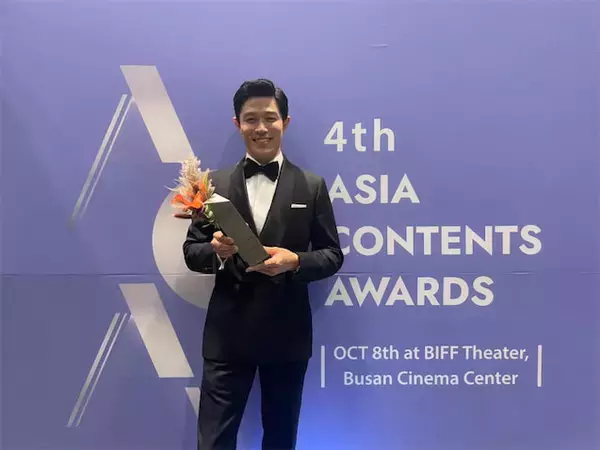 「第4回アジアコンテンツアワードで鈴木亮平が主演男優賞を受賞」の画像