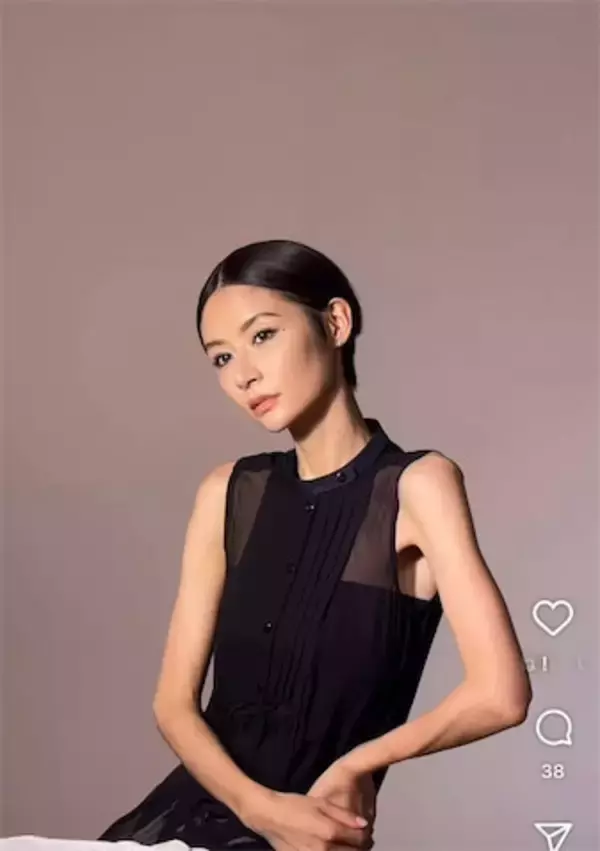 5人のママ・宮崎麗果、美背中が目を引く撮影オフショに大反響「めっちゃ綺麗すぎ」