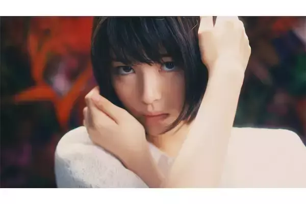「浜辺美波、戸田恵梨香、堀北真希…名曲MVで圧倒的印象を残した人気女優たち」の画像