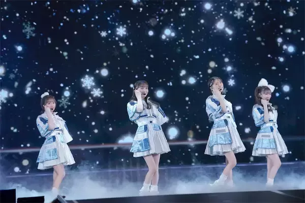 ももクロ、15回目の冬恒例ワンマンライブ『ももいろクリスマス』開催　今回のテーマは"宇宙旅行"