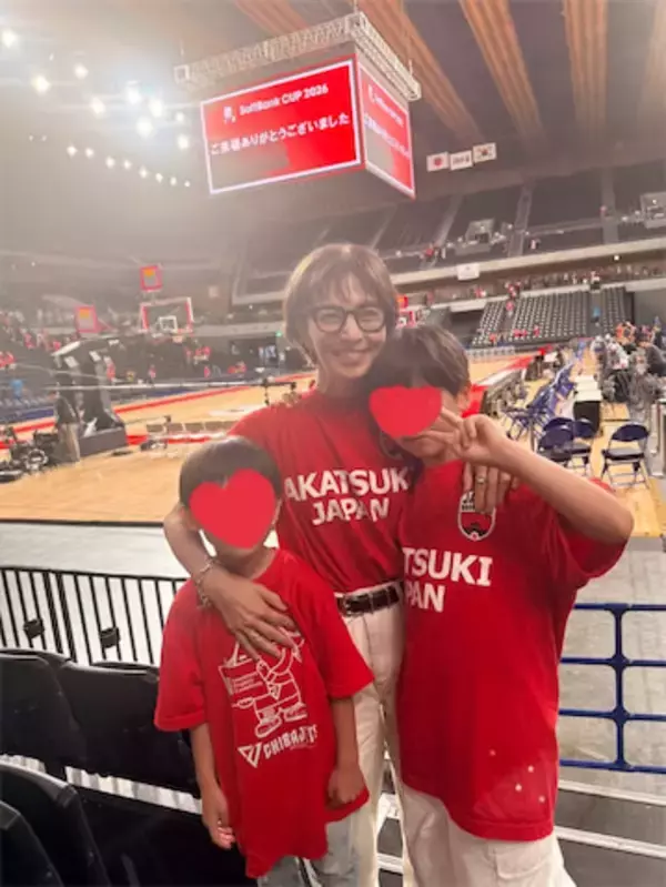 安田美沙子、家族でバスケ日本代表戦を観戦「夫婦でジョーダン履いて行ってきました」