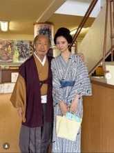 篠田麻里子、”同郷の大先輩”武田鉄矢とのツーショット公開「言葉一つひとつに重みがある」