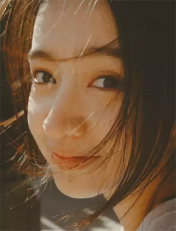 春の日差しに照らされて…Koki,、愛犬との“ぽかぽか”お散歩ショットを公開