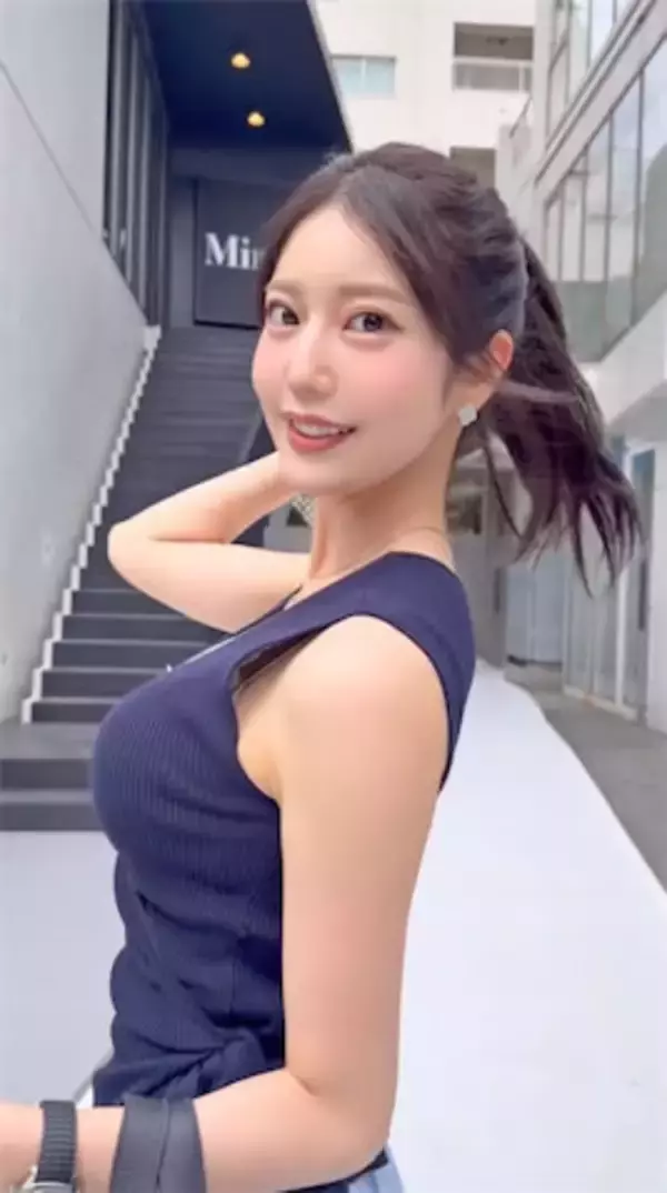 "令和の峰不二子"阿部なつき、揺れる黒髪ポニーテール姿に反響「ヤバッ可愛ぃすぎるぅ〜」