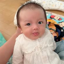 41歳で出産のmisono、長男の"舌出し"ショットに「イケメン」「遺伝子最強」と反響