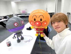 おばたのお兄さん、アンパンマン風船を新幹線で持ち帰り「恥ずかしさより息子の笑顔」