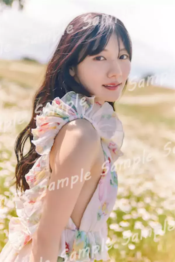 日向坂46 河田陽菜、2nd写真集『テイクオフ』封入特典ポストカードの絵柄を先行公開