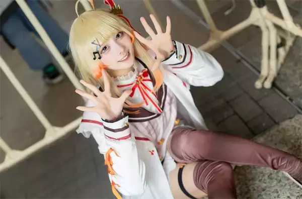 声優を目指す“学童の先生”コスプレイヤー、「えなこさんに憧れて地元の三重から会いに行きました」　　　