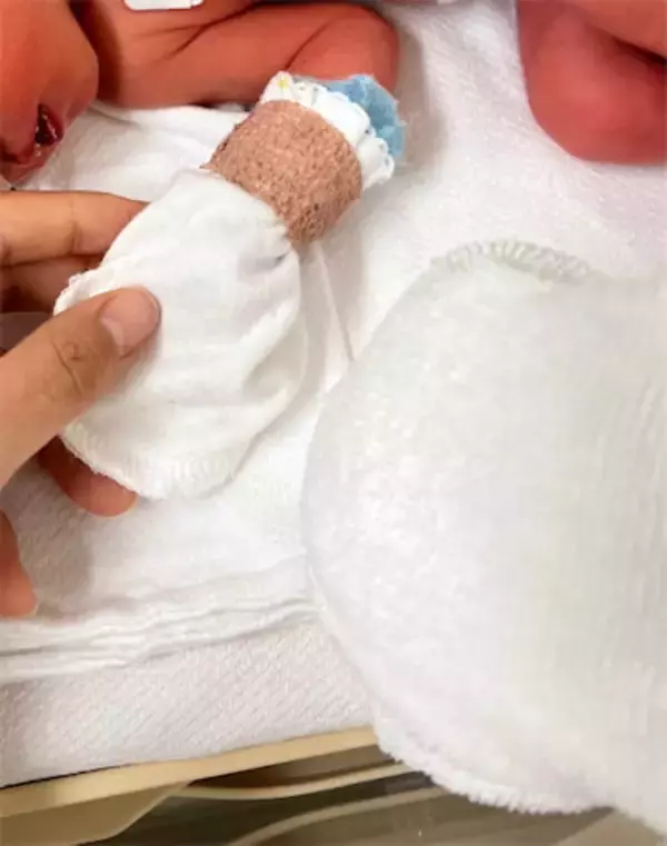 小林礼奈、未熟児の第2子への思いを吐露「抱っこしたい…でも仕方ない！」