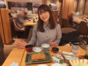 安めぐみ、ママ友･井上和香と「久しぶりにゆっくり会えました」1歳娘と水族館デートも