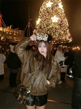 「一日中寒すぎたよ」希空、ホットパンツ姿でクリスマスディズニーを満喫