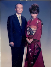 若槻千夏、顔より大きい“盛り髪”の振袖ショットに大反響「爆笑です」「変わらず美人」