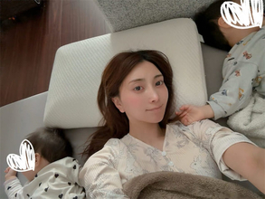 元グラドル 森咲智美、子どもたちと“すっぴん”でゴロン「いちばんの幸せ時間でした」