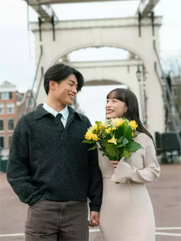 夫はサッカー選手、オランダ在住の27歳モデルが第一子妊娠を報告「春頃日本で出産を予定」