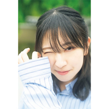日向坂46 金村美玖が『FLASH』表紙に登場、1st写真集から珠玉のショット公開