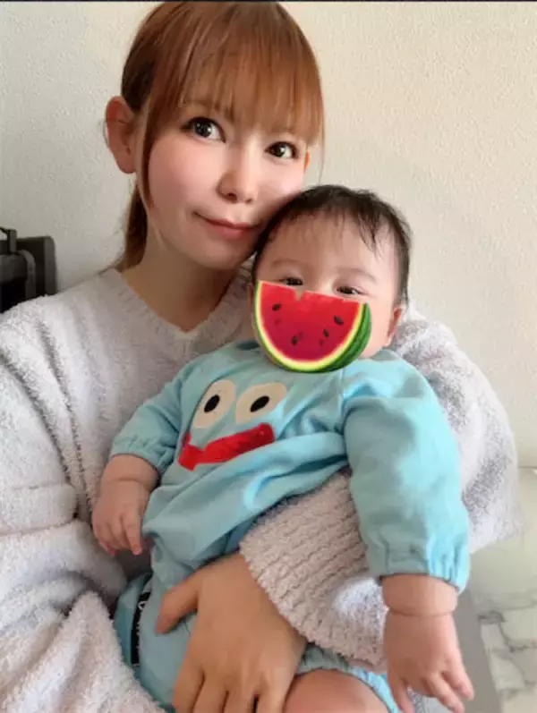 中川翔子「なにもかもこれから2倍かかるんだなあ」双子の成長ショットで近況報告