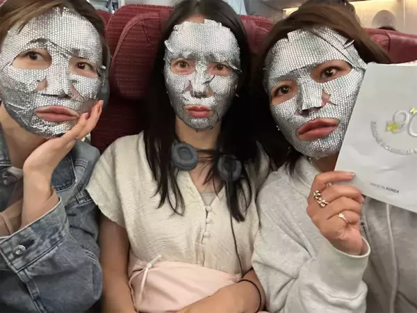 あいのり･桃、韓国でもらった"ターミネーター風"パック姿公開「ものすごい派手だった件。笑」