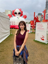 中川安奈、タンクトップが目を引く"秋色古着mixコーデ"「めちゃくちゃ素敵」「似合ってます！」