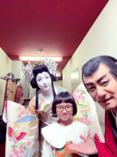 片岡愛之助、9歳・永尾柚乃の"しっかりぶり"に驚き　舞台裏オフショットで笑顔も「びっくりです」