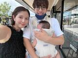 「本郷杏奈、"生後3カ月"長女を抱っこした夫・りんたろー。との夫婦SHOT公開」の画像1