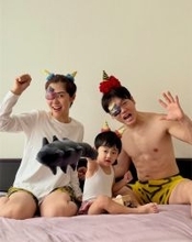 おばたのお兄さん、山﨑夕貴アナ＆2歳息子と‟全力”鬼仮装「なぜか節分に気合を入れる妻です！」