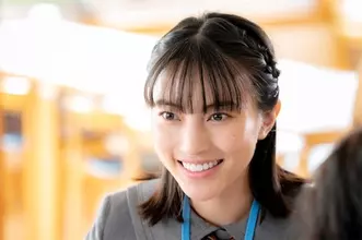 久保田紗友が『フェルマーの料理』で高橋文哉の幼馴染役に、”天才数学者”を熱量高く演じる