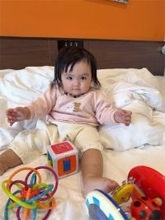 川崎希、次女グーちゃんの生後9カ月を報告　5歳長女とじゃれ合う姿にほっこり