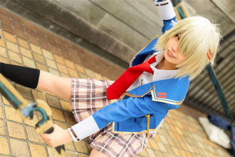 「人を好きになるとき、性別ではなく心と魂を見てるんです」大学生レイヤーが語る“百合”の魅力