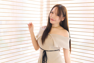 乃真ゆの「私ならではの魅力を出したい」　1st写真集『ゆのに溺れて』で挑んだ“初めて”と過去最大露出
